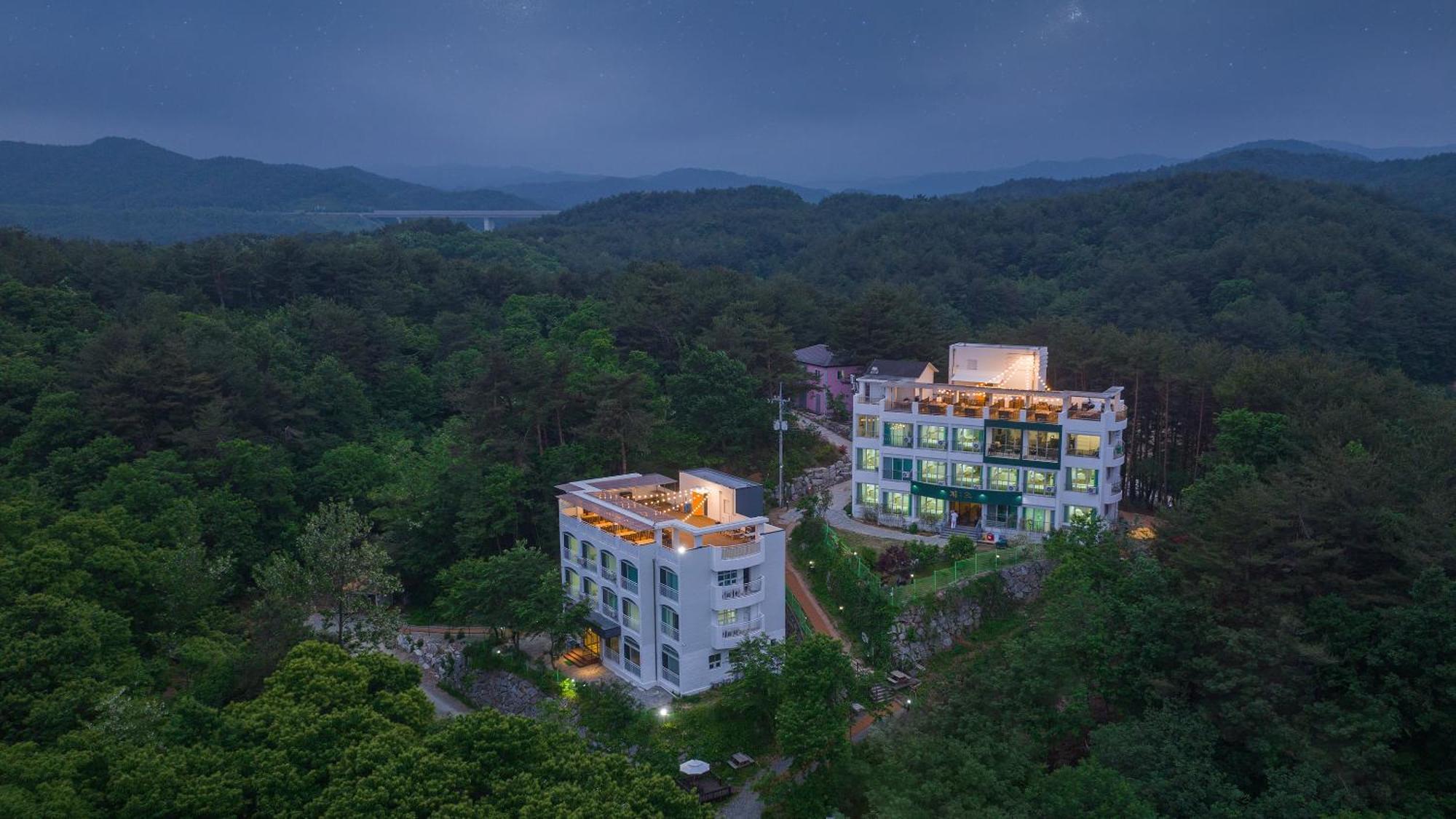 Zio Resort Yangyang Exterior foto